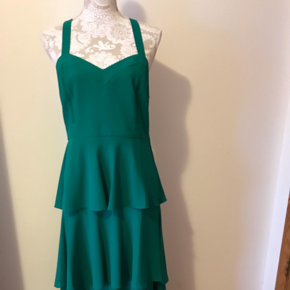 Belle Badgley Mischka Green Ruffle Sachs Dress